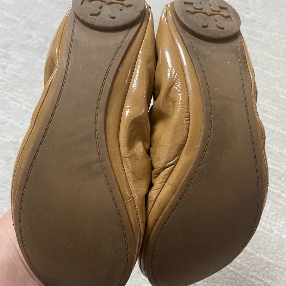 Tory Burch Glossy Tan Ballet Flats - Picture 2 of 7
